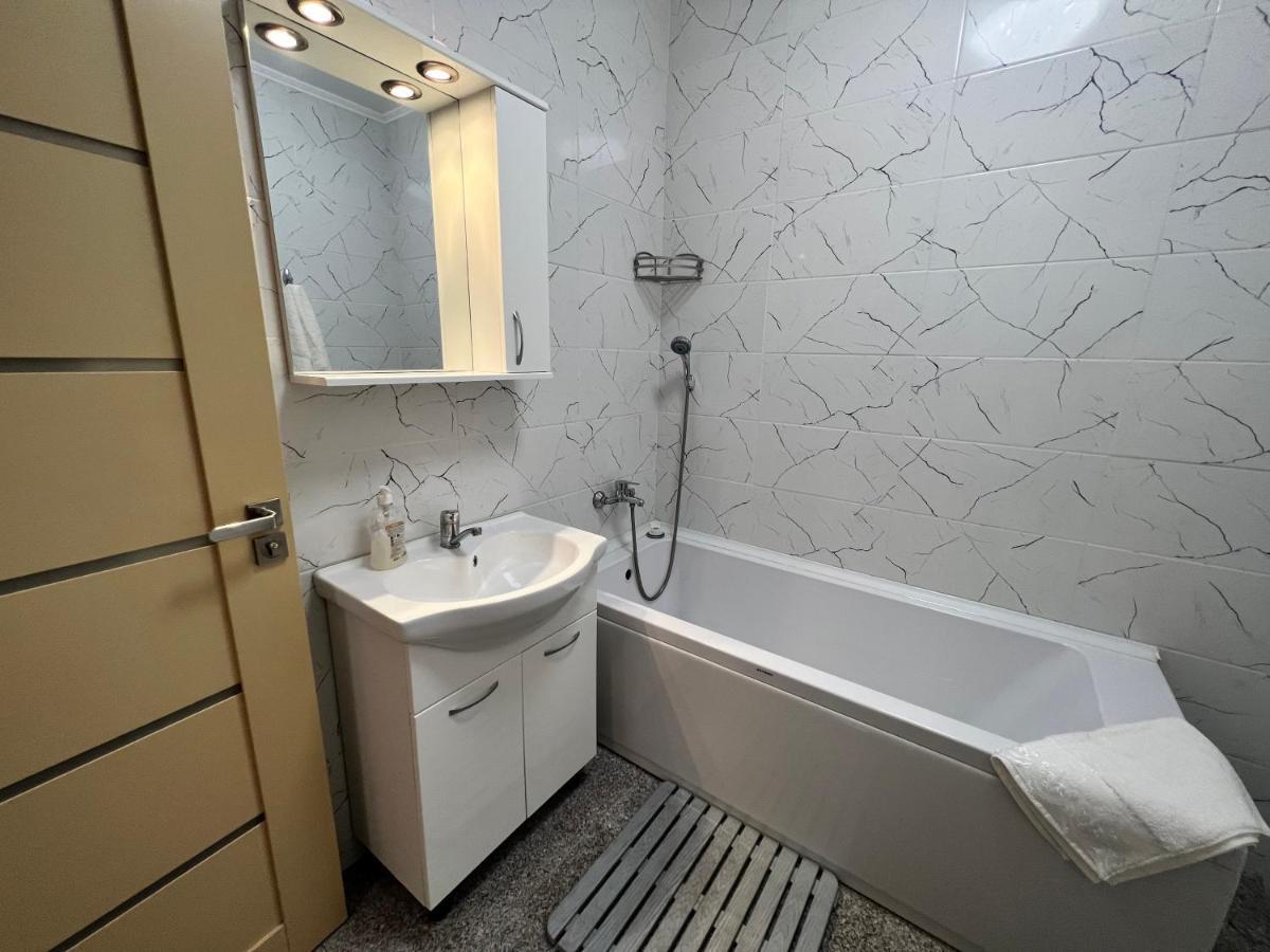 Apartment Robedy Mamaia Bagian luar foto